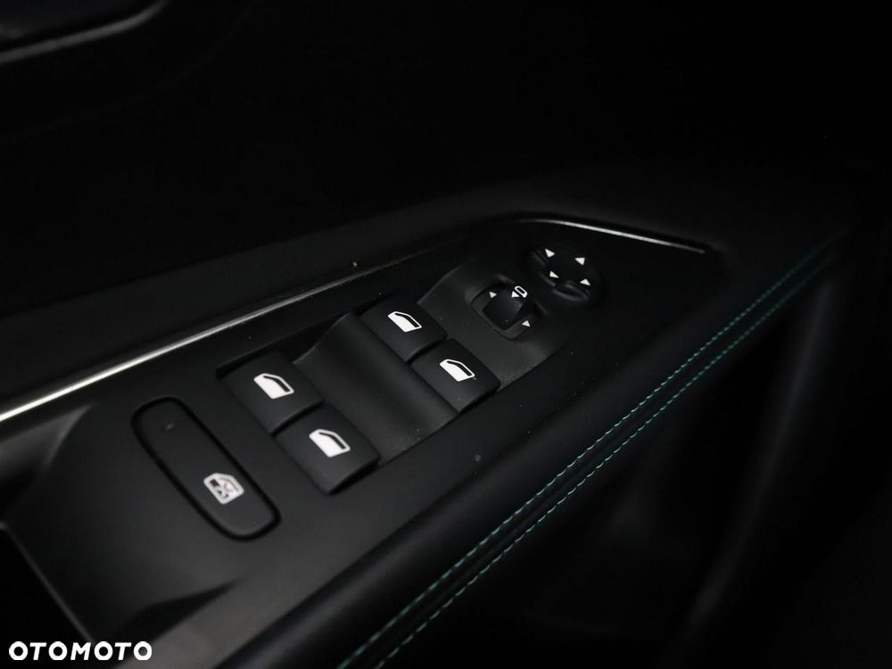 Peugeot 3008 1.6 PureTech Hybrid PHEV Allure Pack S&S EAT8 - 39
