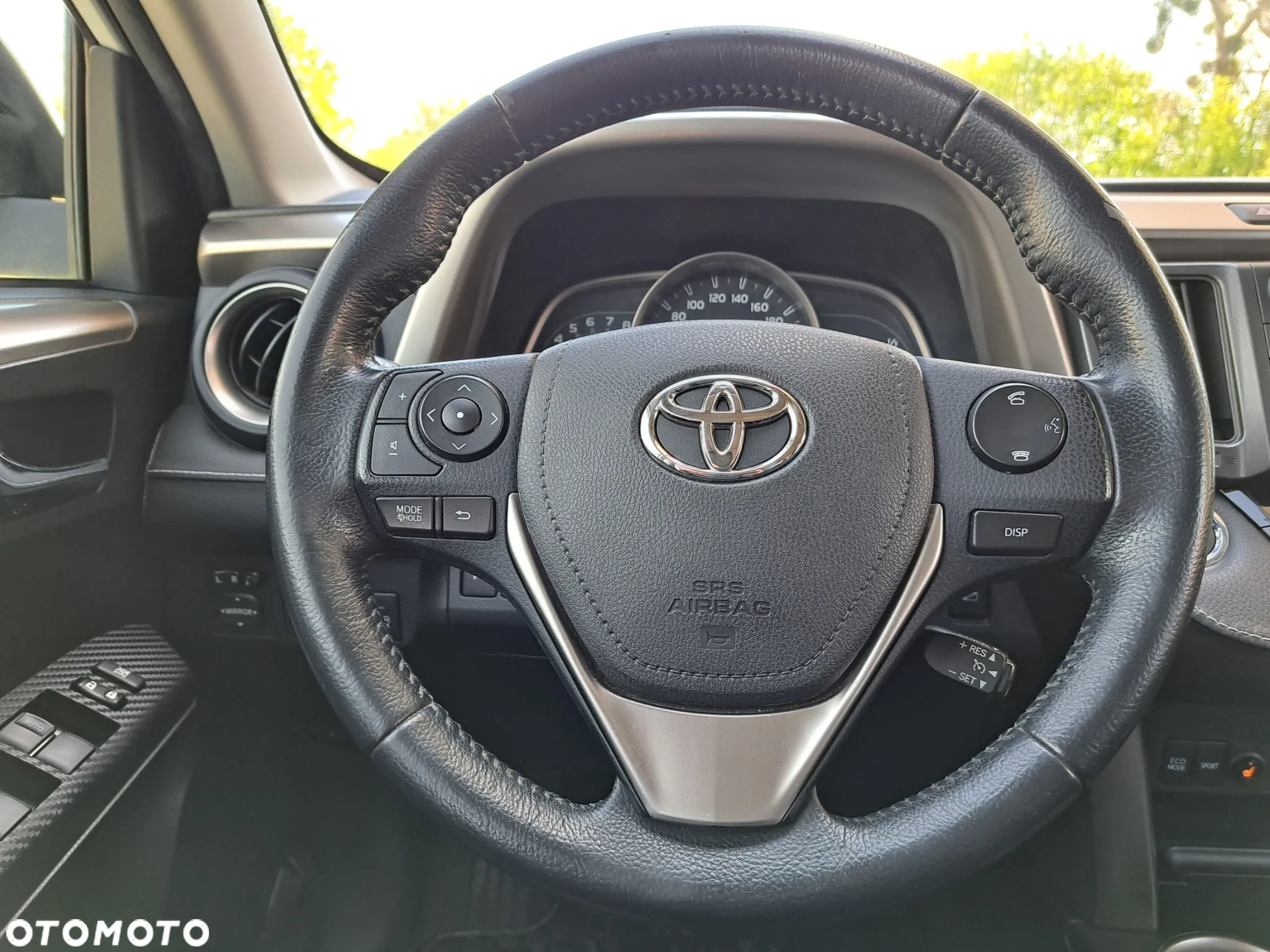 Toyota RAV4 - 28