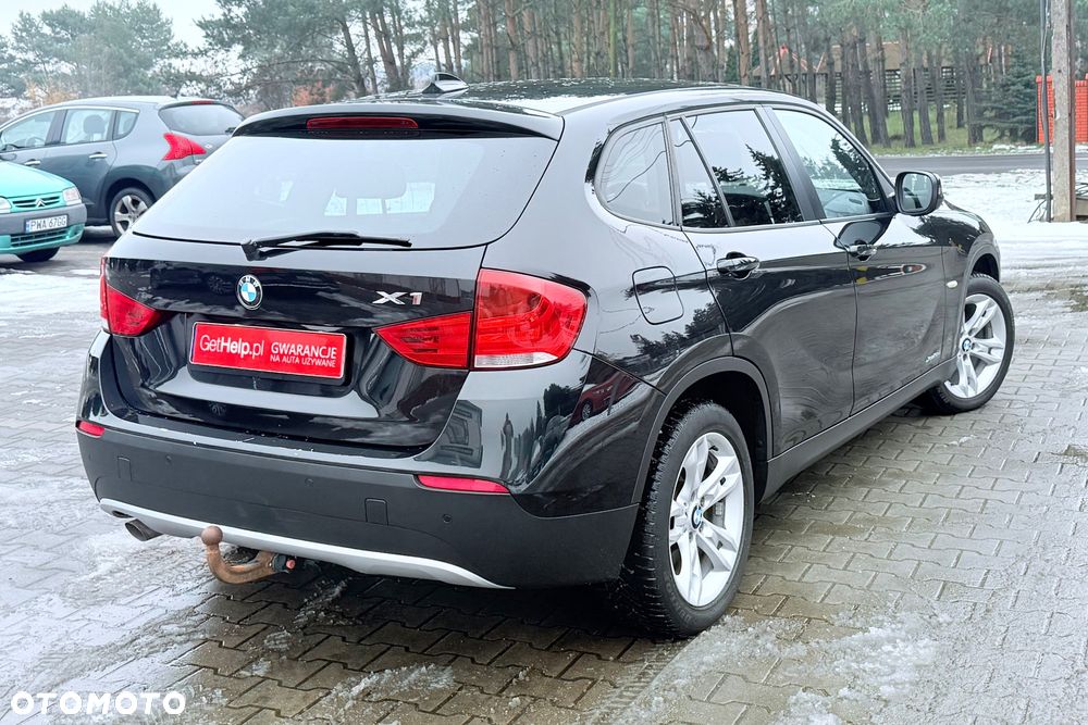 BMW X1 xDrive18d xLine - 14