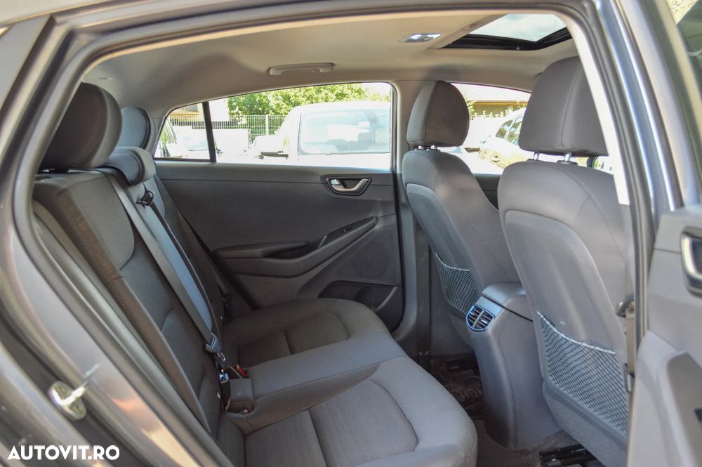 Hyundai IONIQ 141CP Exclusive - 12
