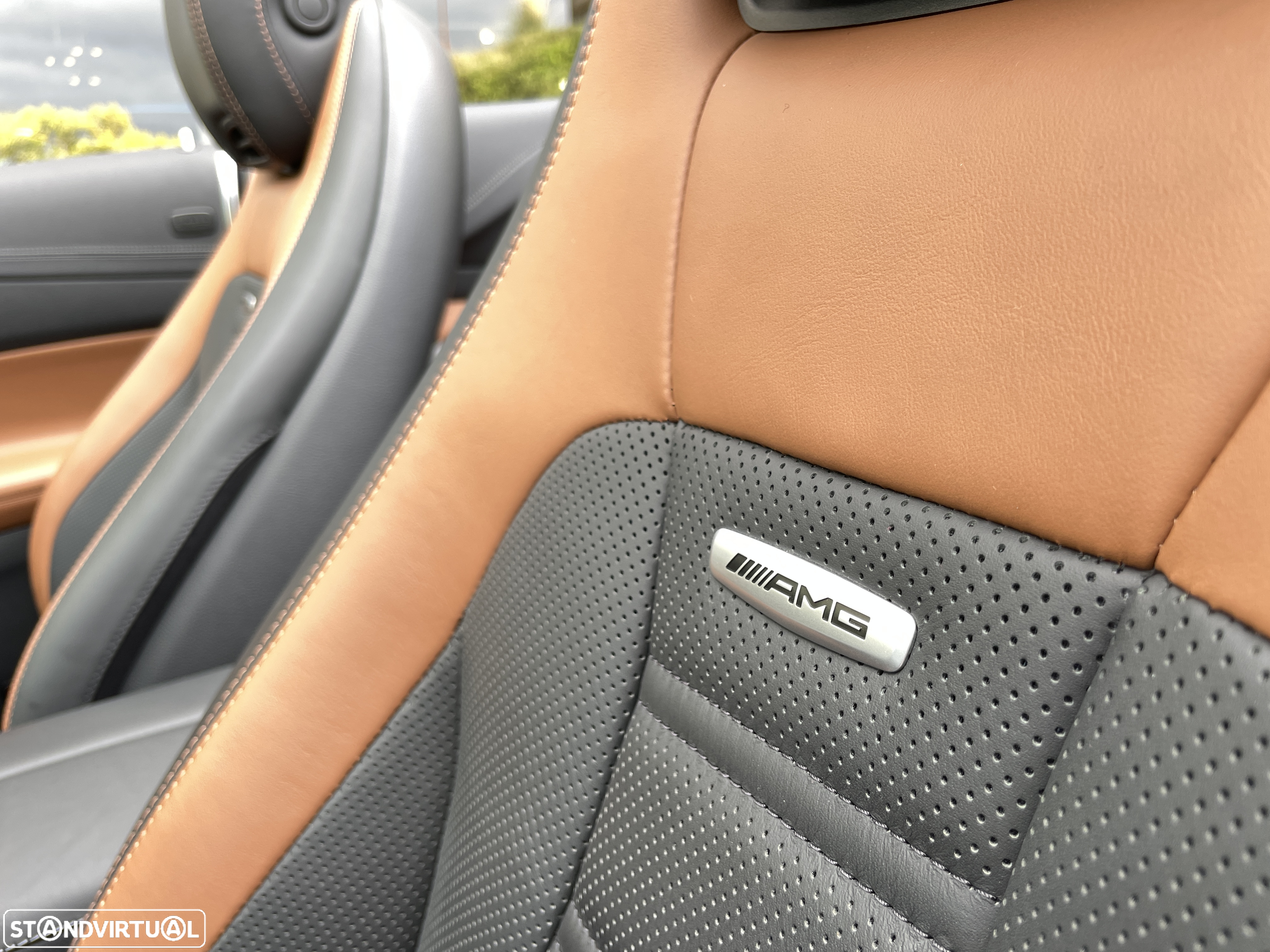 Mercedes-Benz E 53 AMG 4-Matic+ - 32