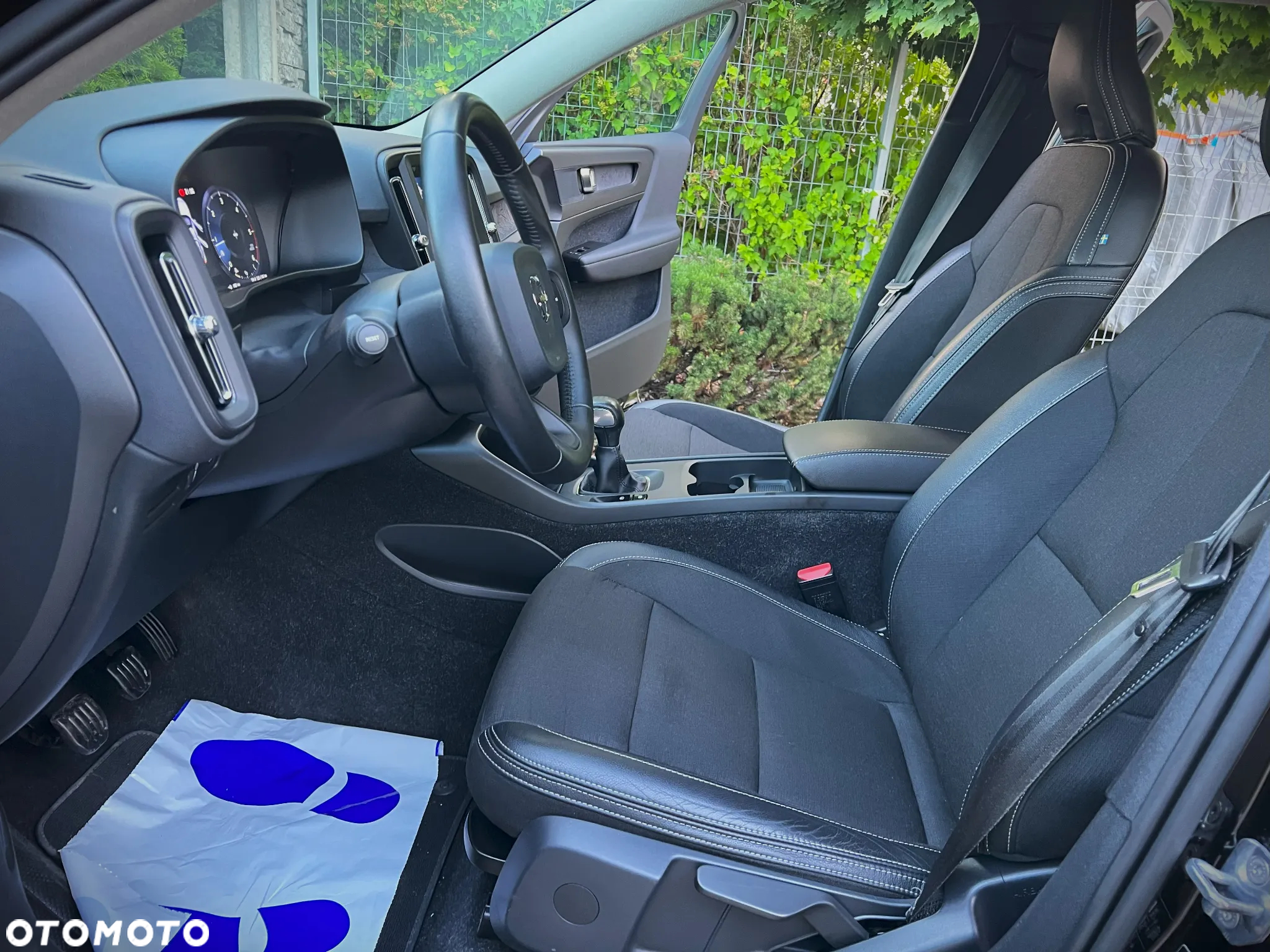 Volvo XC 40 D3 SCR Momentum - 33