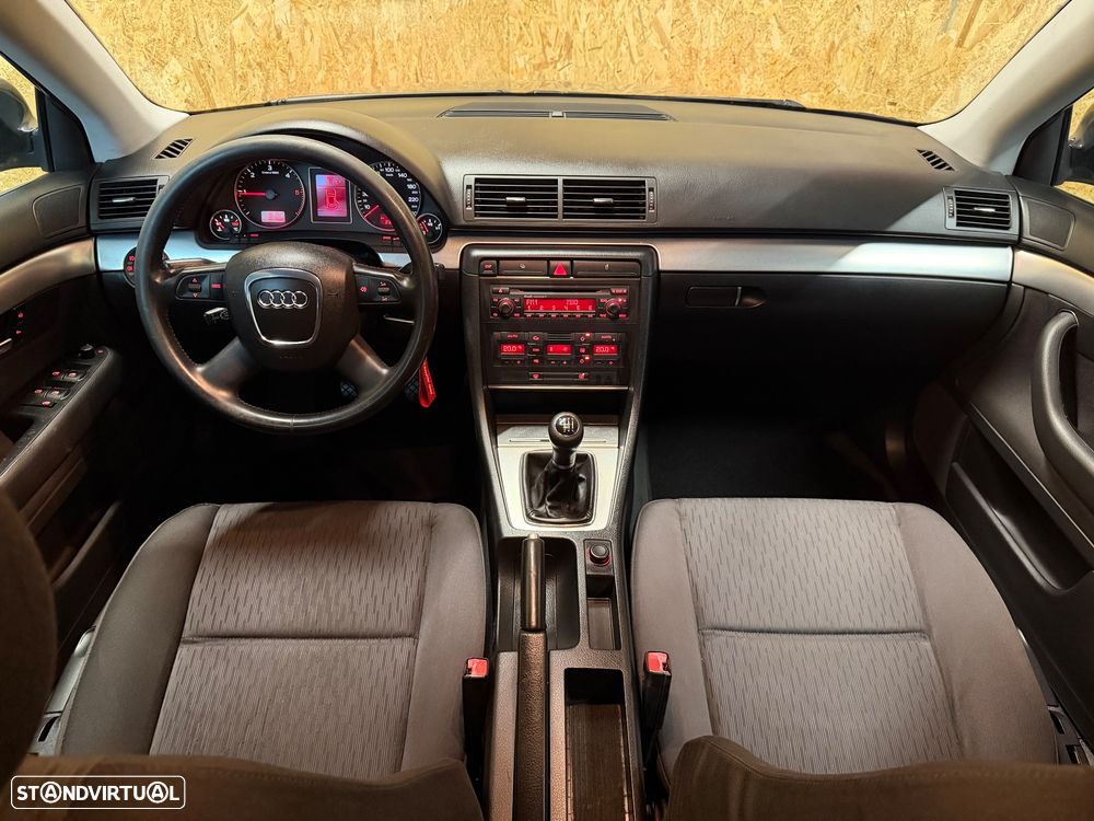 Audi A4 Avant 2.0 TDi Sport - 12