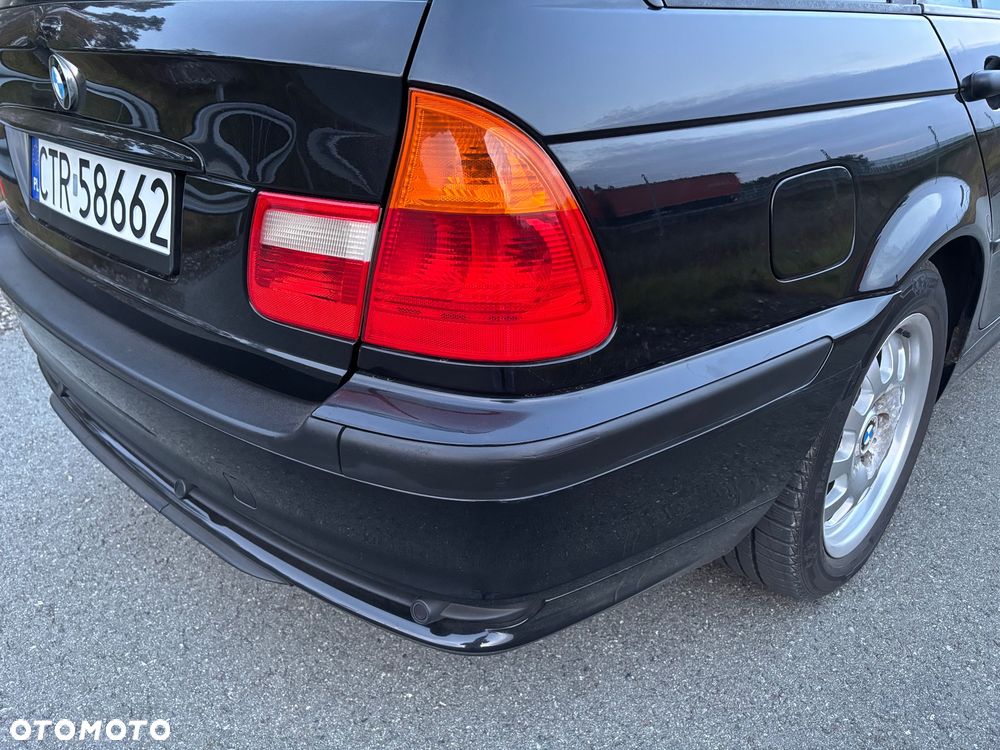 BMW Seria 3 318i - 18