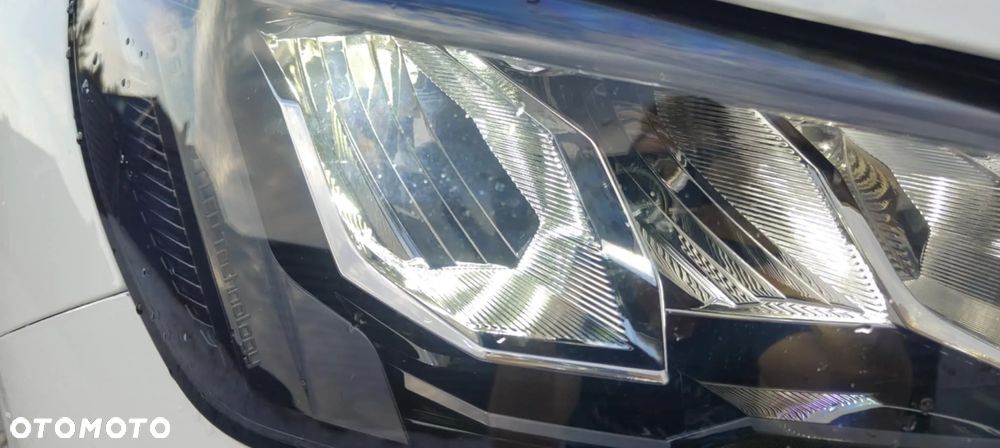 Peugeot 208 PureTech 75 Allure - 15