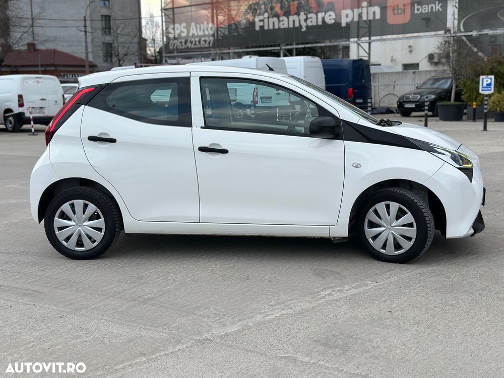 Toyota Aygo 1.0 VVY-I 5 usi X-play - 5