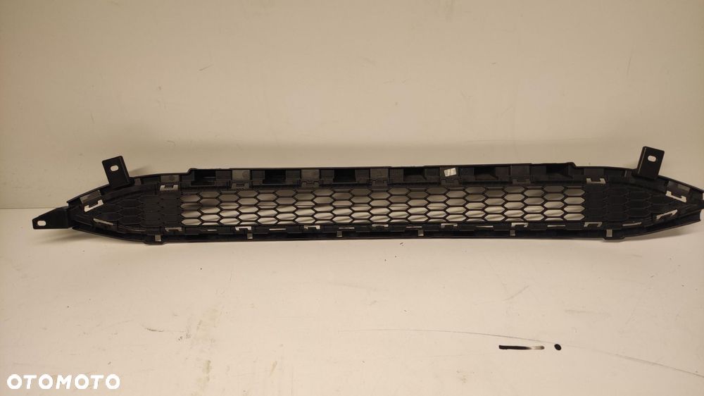 KRATKA ZDERZAKA ŚRODKOWA HYUNDAI I30 III LIFT 86561-G4500 20-24 - 4