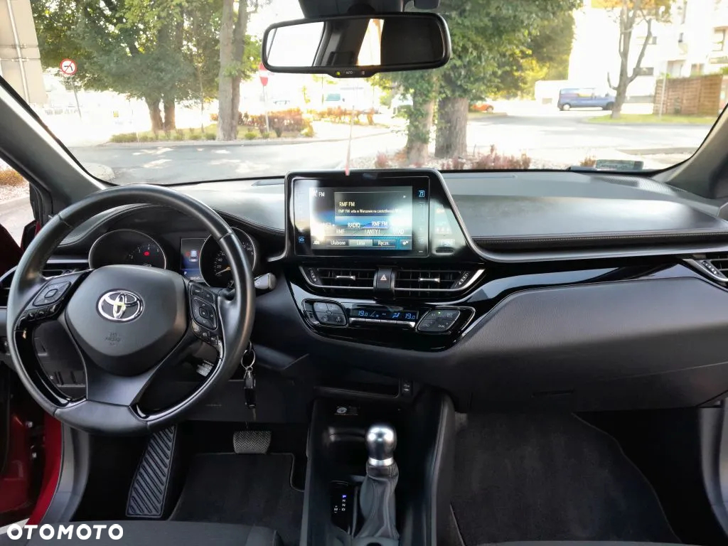 Toyota C-HR 1.2 T GPF Premium CVT - 8