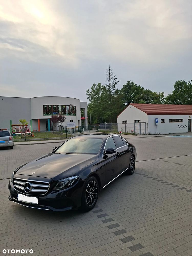 Mercedes-Benz Klasa E 200 9G-TRONIC - 20