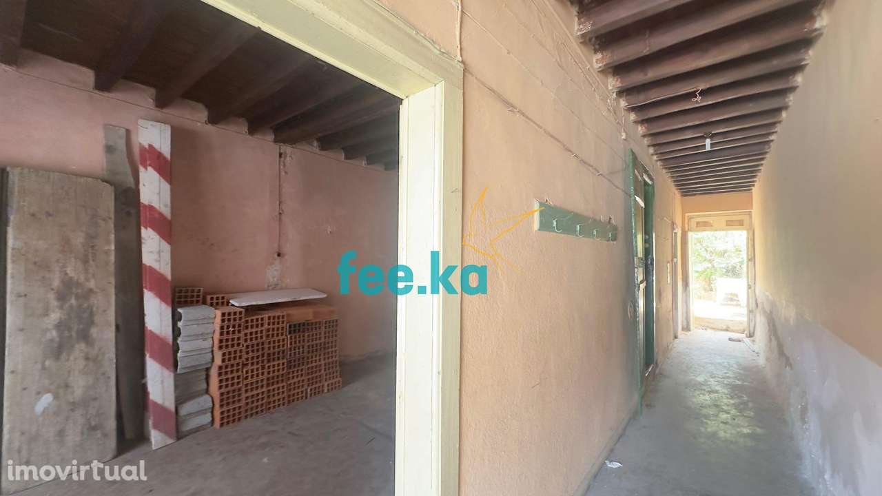 Moradia para Recuperar - Grande imagem: 2/23