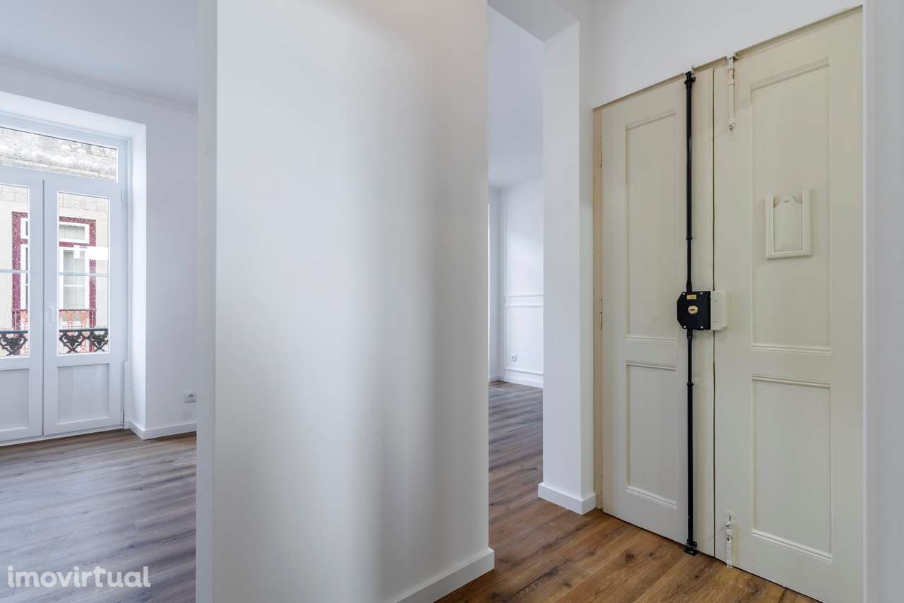 Apartamento T1 Totalmente Remodelado em Santa Maria Maior, no Centro d - Grande imagem: 4/31