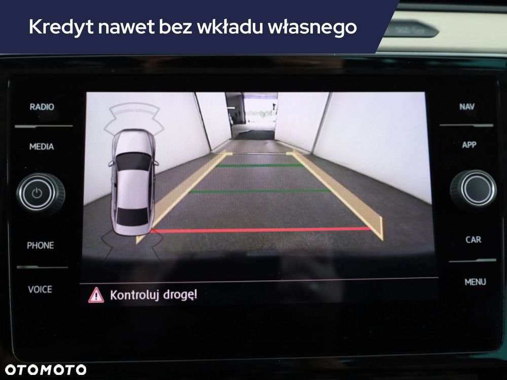 Volkswagen Passat - 15