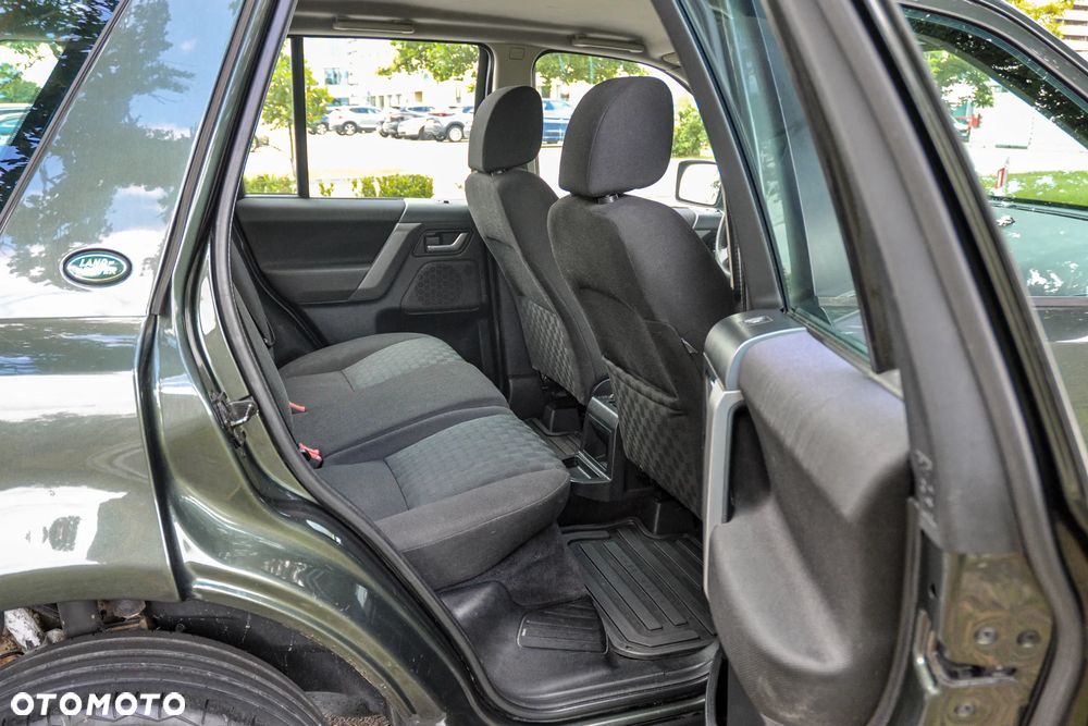 Land Rover Freelander - 12