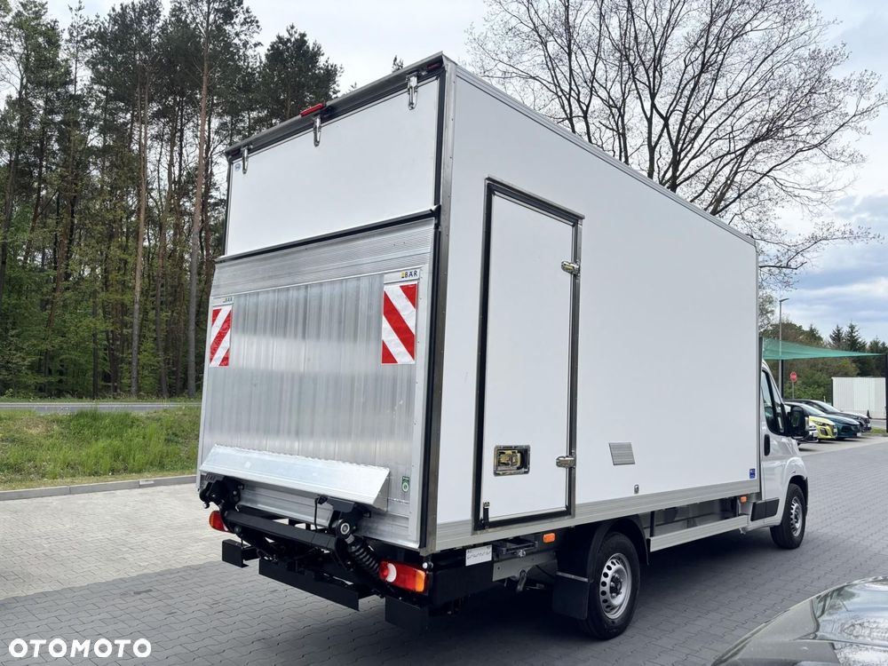 Fiat Ducato Automat Kontener + Winda 4500 x 2100 x 2300 - 5