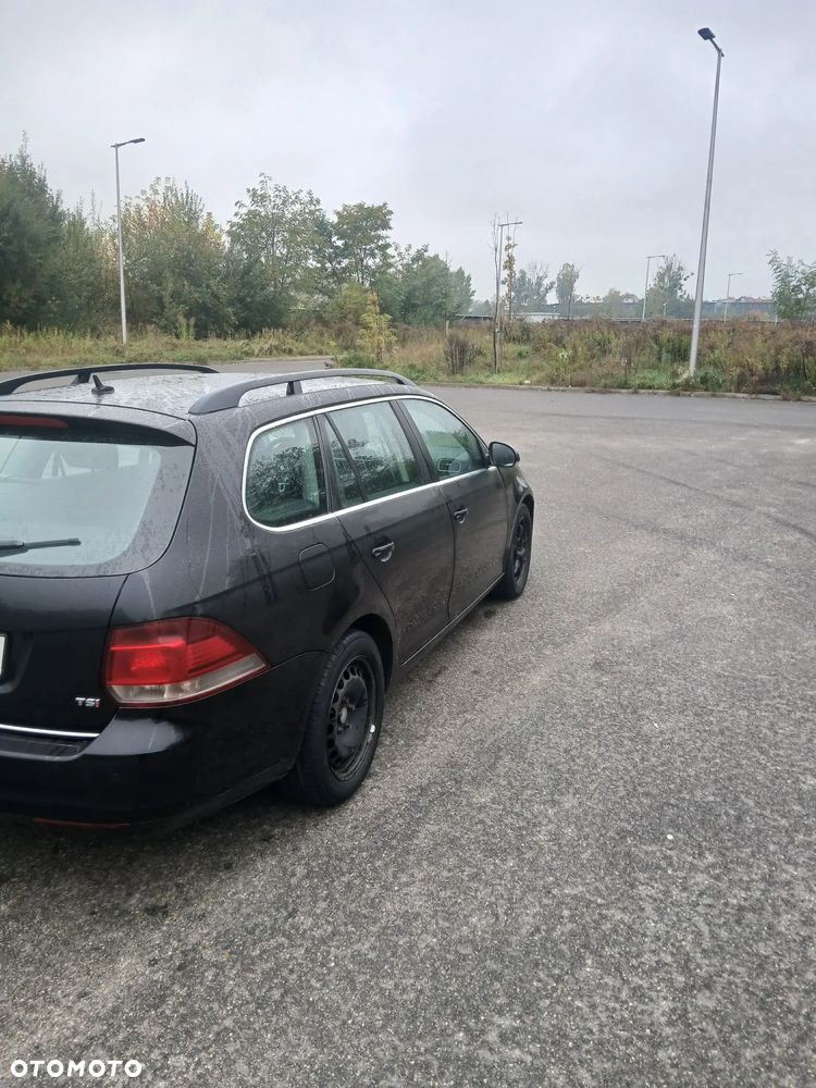 Volkswagen Golf - 5