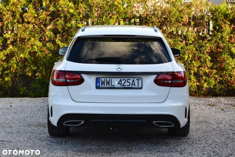 Mercedes-Benz Klasa C 180 9G-TRONIC AMG Line - 19