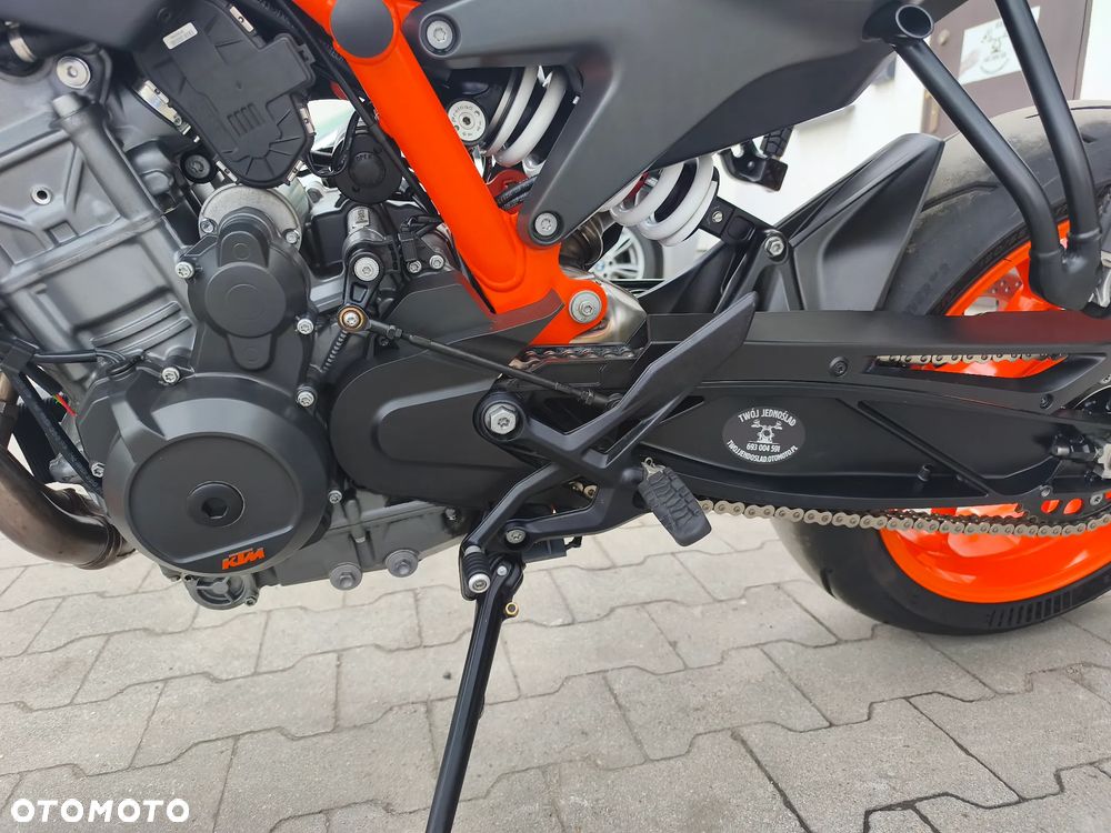 KTM Duke - 13