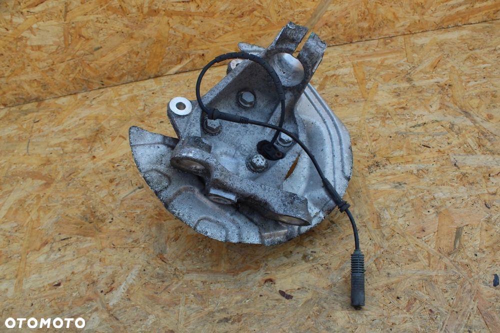 Zwrotnica piasta BMW e90 e91 e92 e93 6764443 - 2