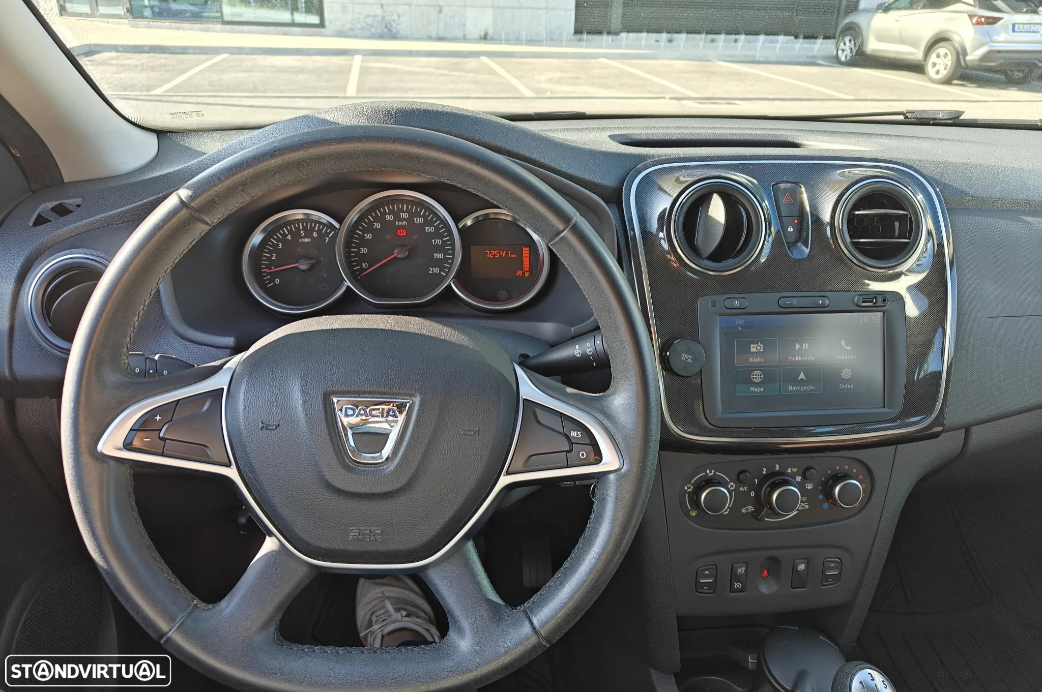 Dacia Logan MCV 0.9 TCe Confort - 9