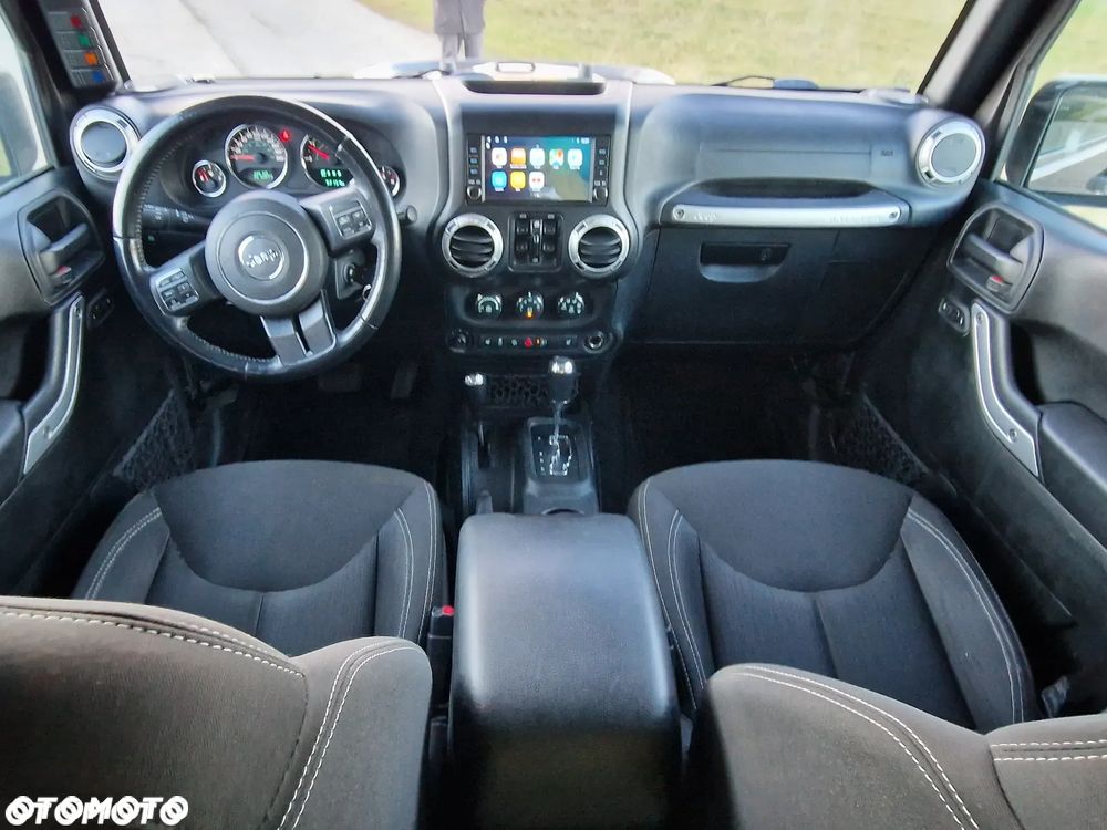 Jeep Wrangler 2.8 CRD Unlim Rubicon - 16