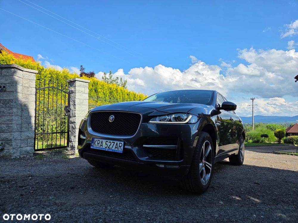 Jaguar F-Pace 2.0 i4D AWD R-Sport - 1