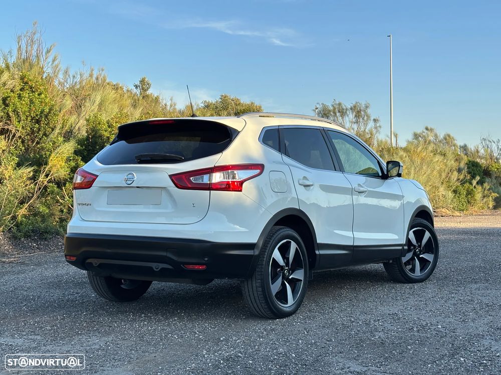 Nissan Qashqai 1.5 dCi N-Connecta 18 RS+PS - 34