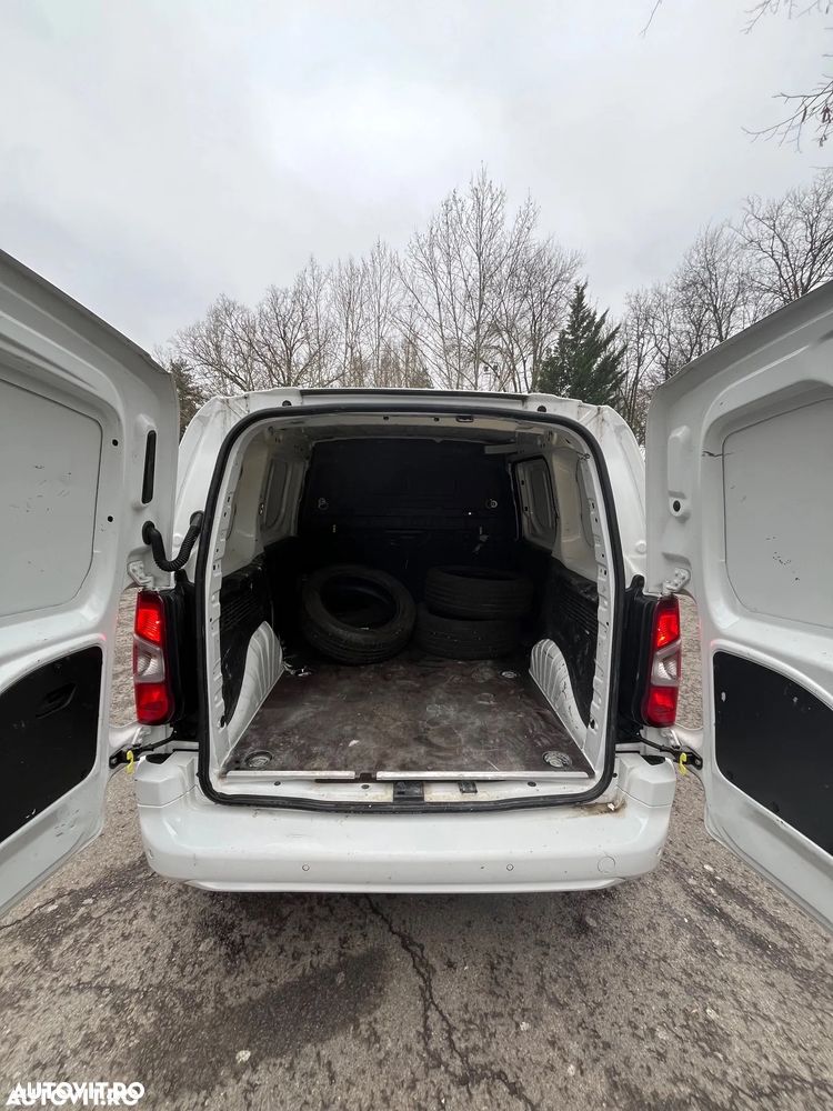 Toyota Proace City - 21