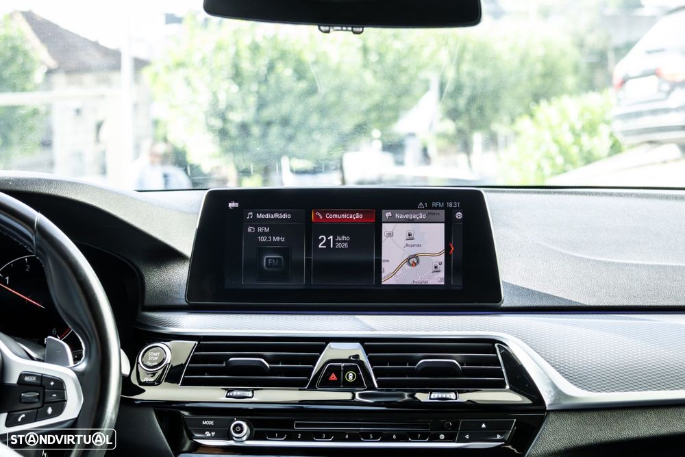 BMW M550d xDrive Auto - 35