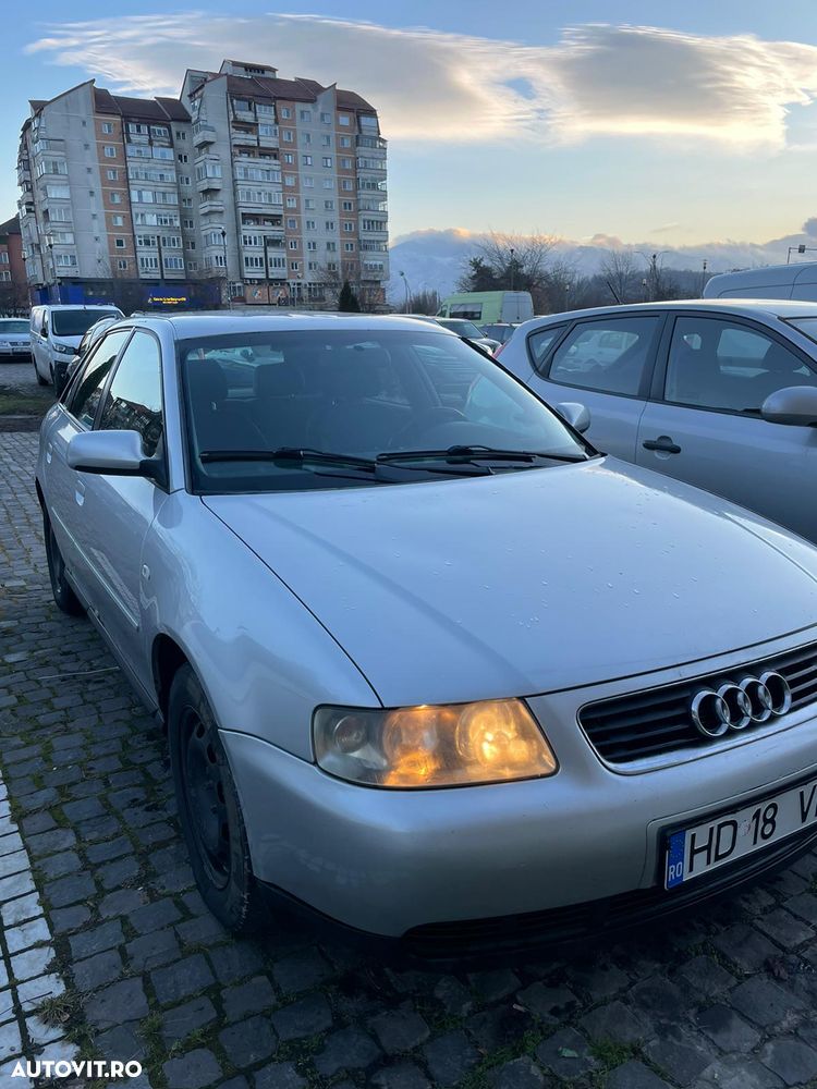 Audi A3 1.6 Attraction - 2
