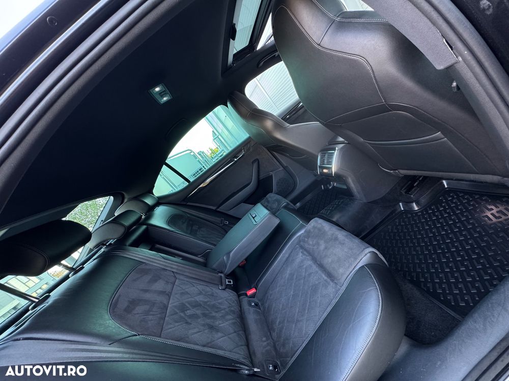 Skoda Superb 2.0 TDI DSG Sportline - 7