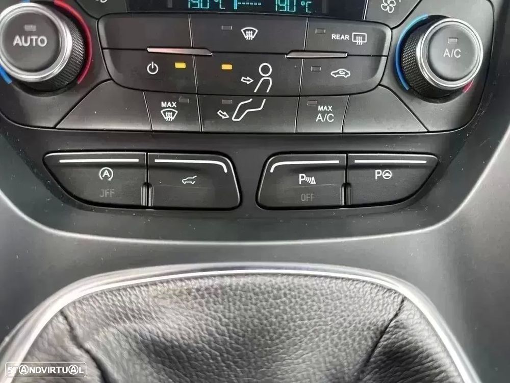 Ford Kuga 1.5 TDCi ST-Line Limited Edition - 55