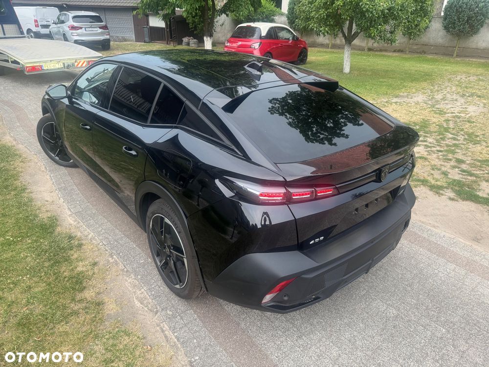 Peugeot 408 180 e-EAT8 GT - 8