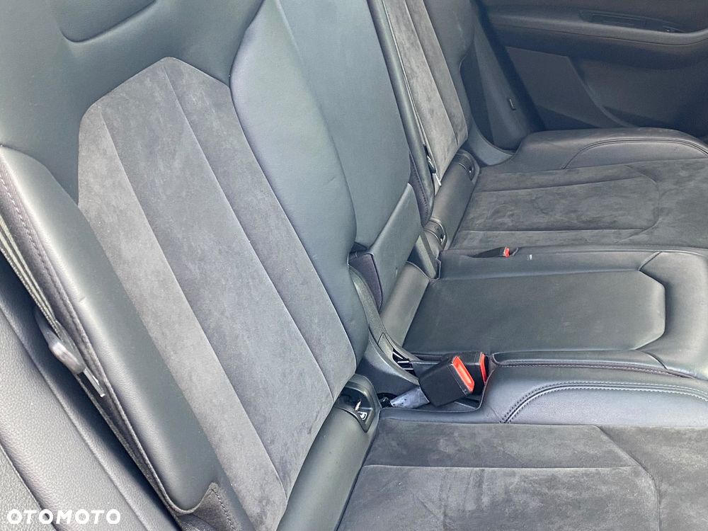 Audi RS Q8 TFSI mHEV Quattro Tiptronic - 21