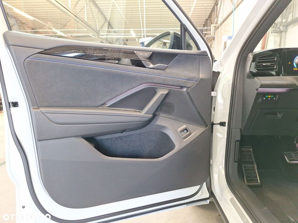 Volkswagen Tiguan 2.0 TDI R-Line Plus DSG - 10