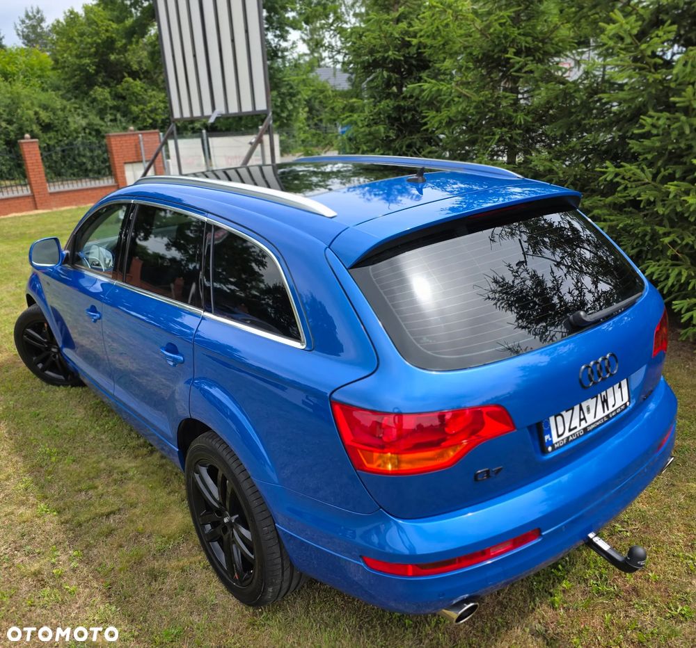Audi Q7 - 11
