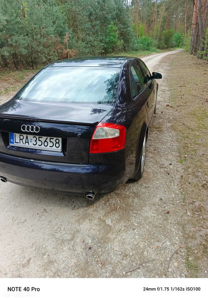 Audi A4 Limousine 1.8T - 10