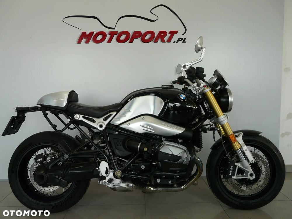 BMW R - 1