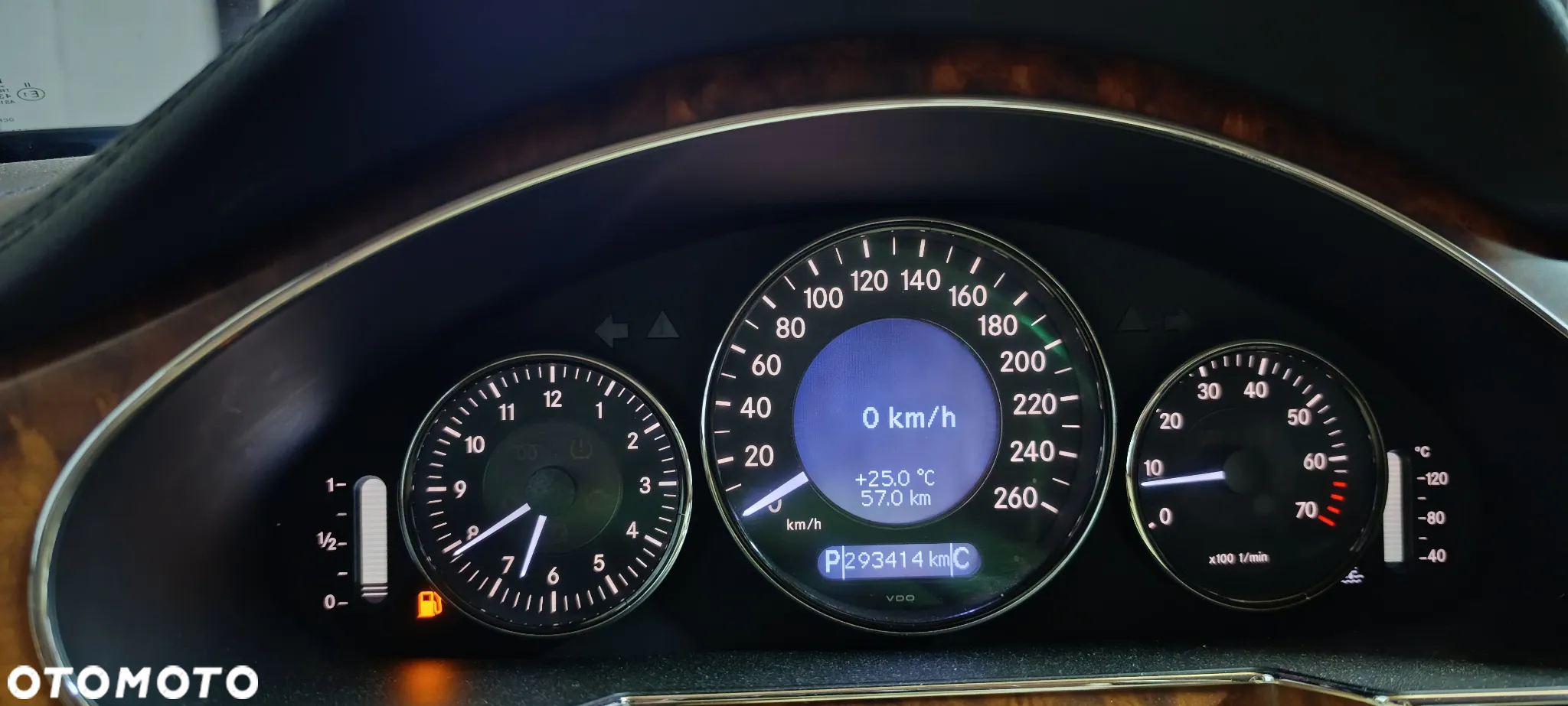 Mercedes-Benz CLS 500 - 12