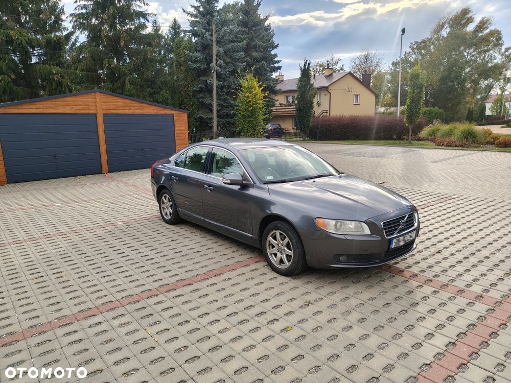 Volvo S80