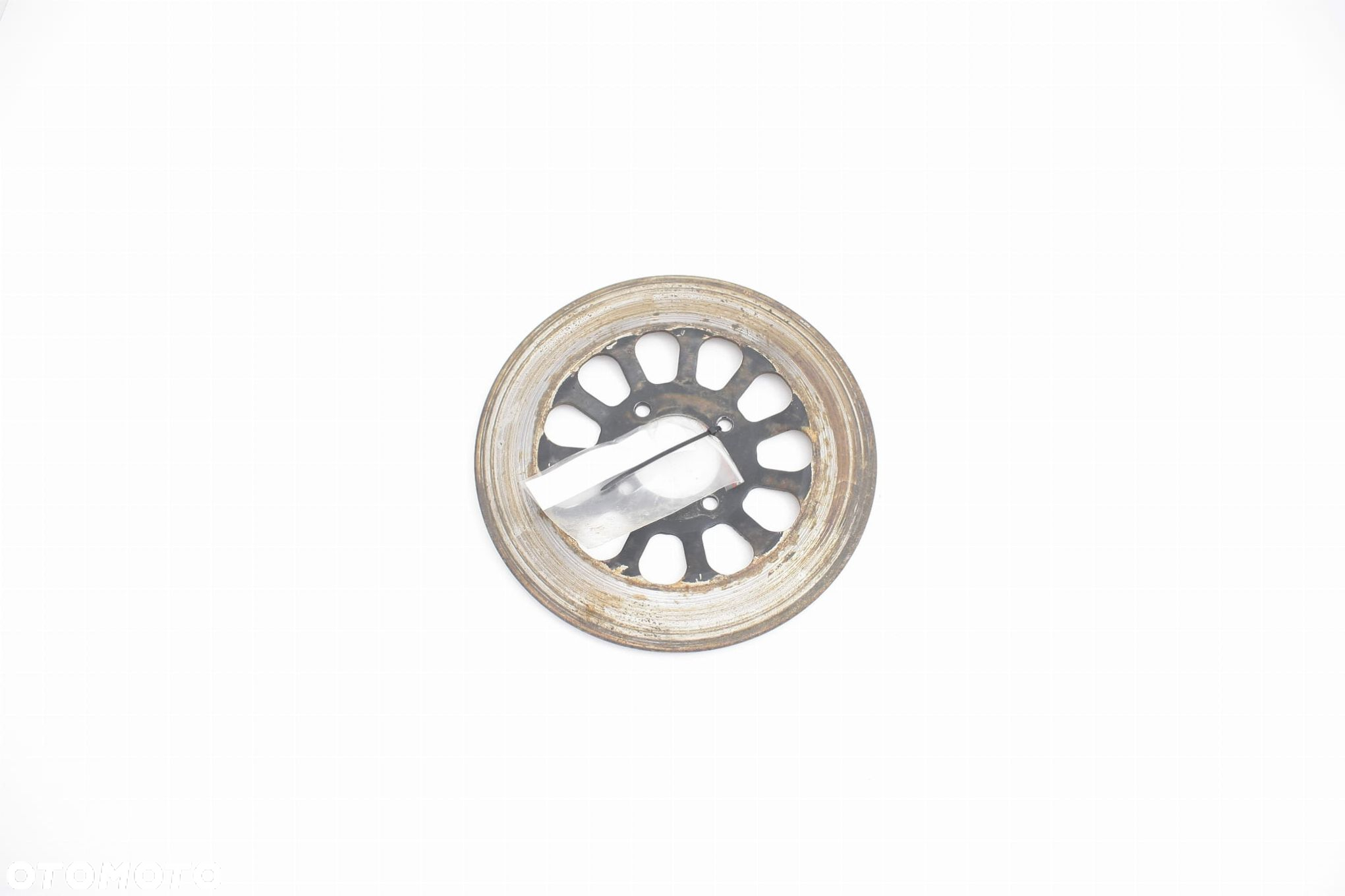 TARCZA HAMULCOWA PRZEDNIA Suzuki GT 80 81-85 - 2