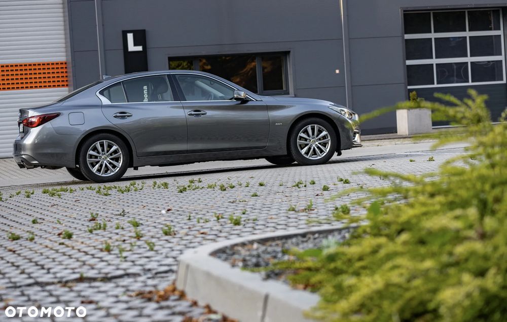 Infiniti Q50 2.0t Premium EU6 - 20