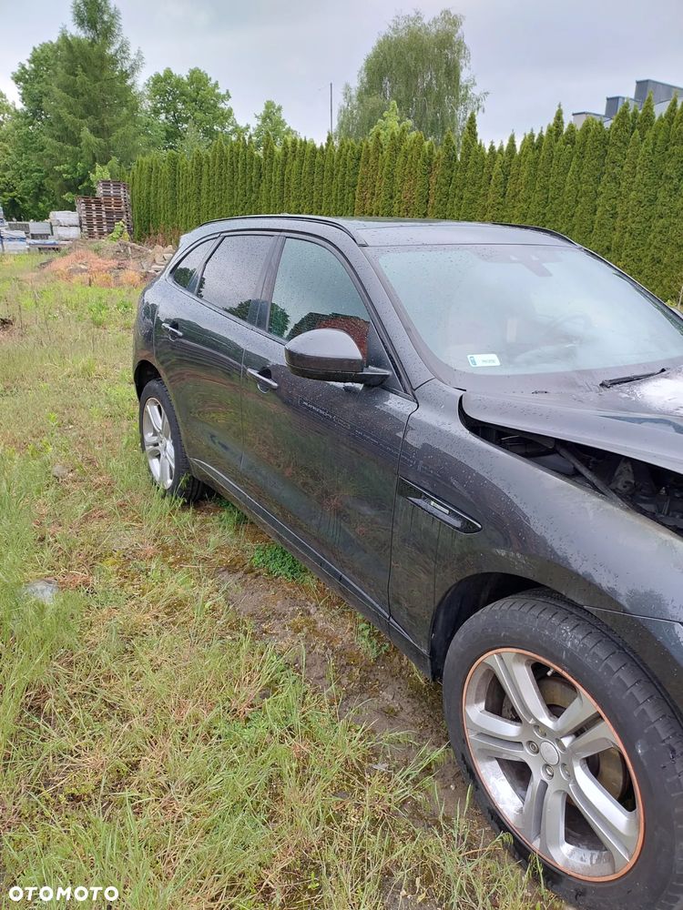 Jaguar F-Pace 20d AWD R-Sport - 7