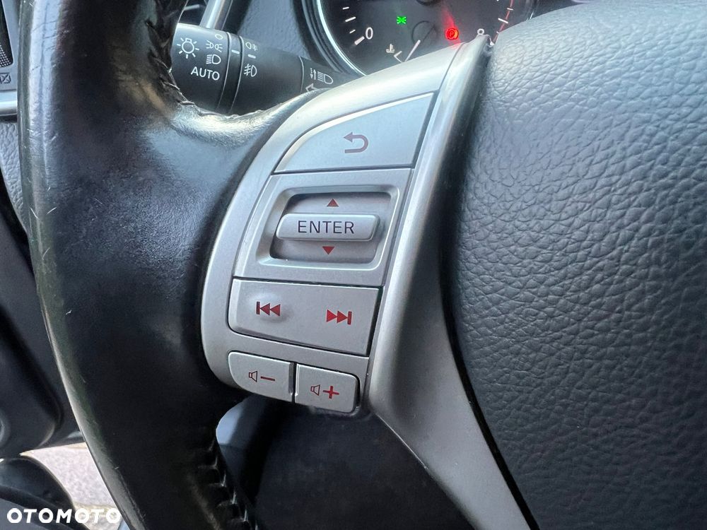 Nissan Qashqai 1.2 DIG-T 360 - 13