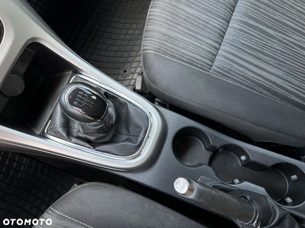 Opel Astra - 16