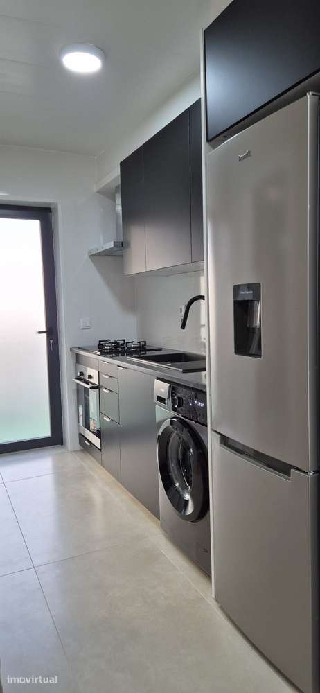 Apartamento T0 com jardim e garagem em Viseu - Grande imagem: 2/15