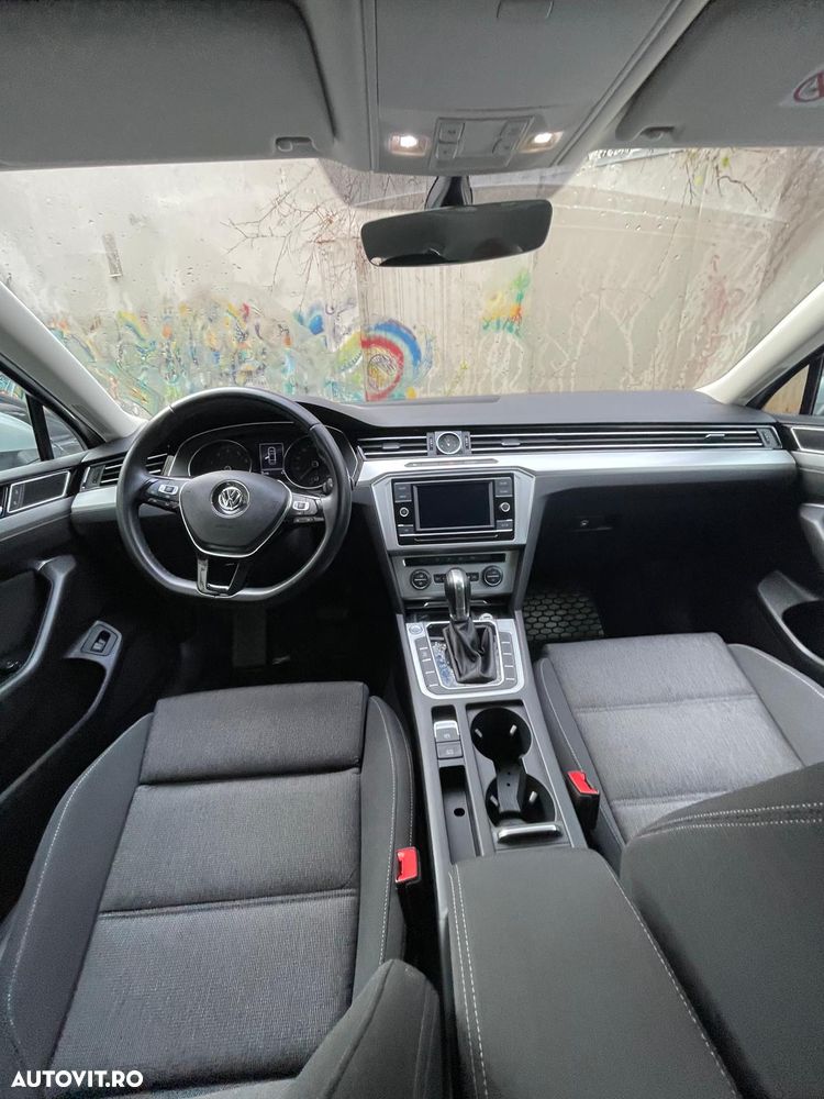 Volkswagen Passat - 8