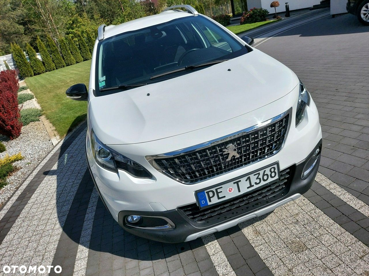 Peugeot 2008 - 15