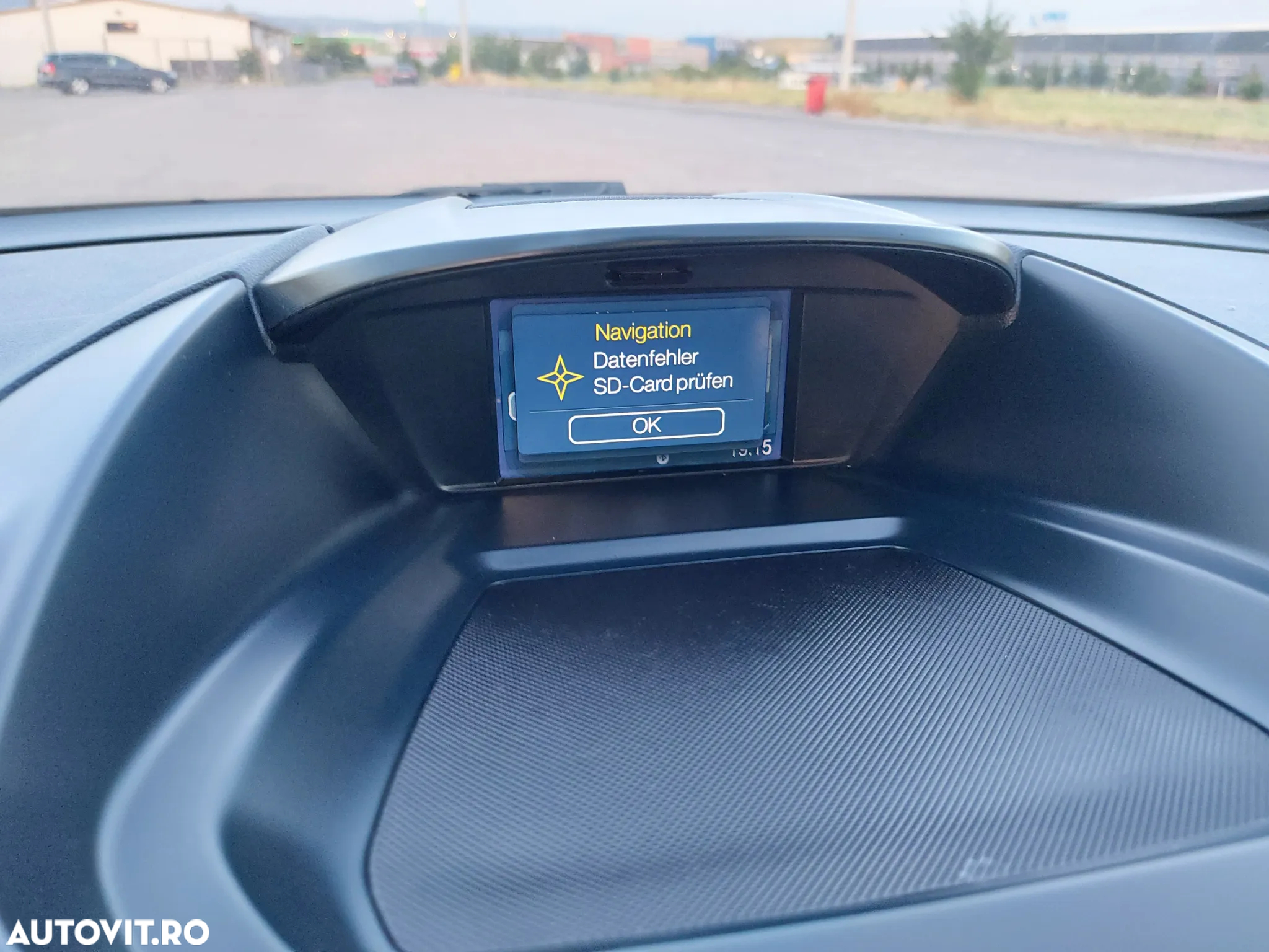 Ford Grand C-Max - 16