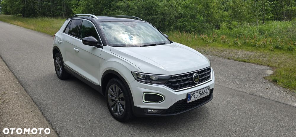 Volkswagen T-Roc 1.5 TSI R-Line - 1