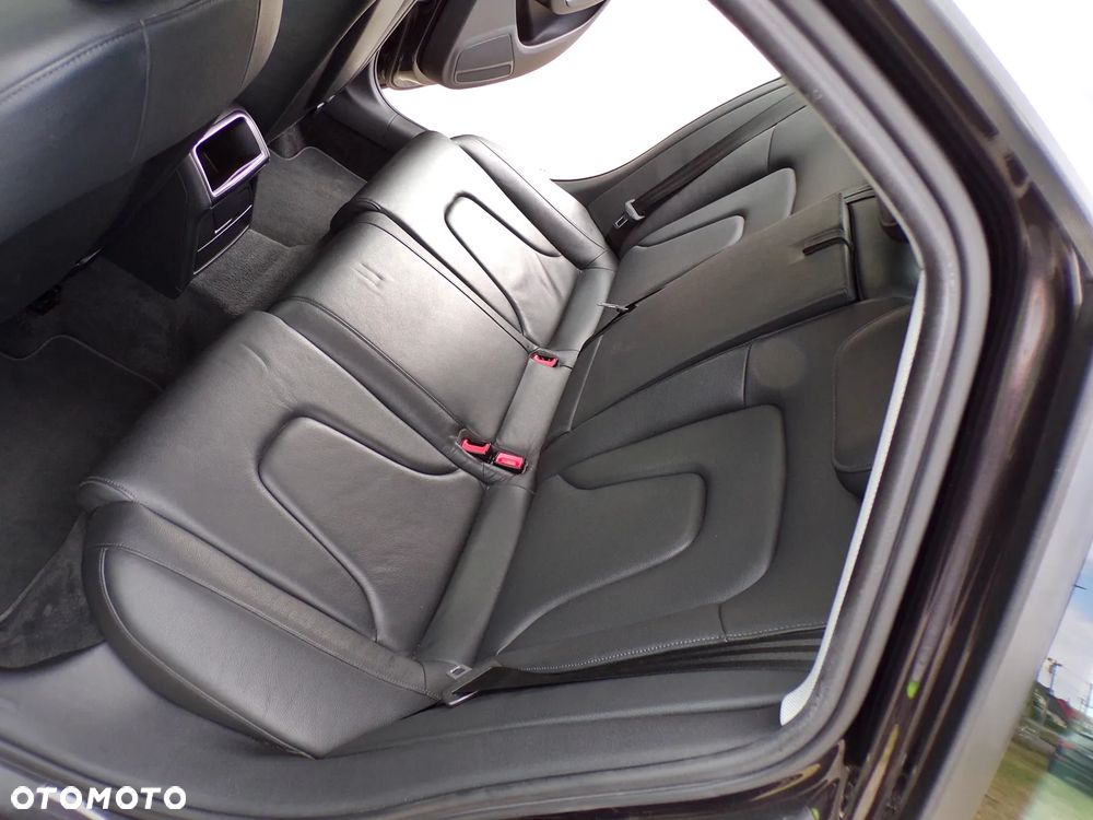 Audi A4 Limousine 2.0 TDI DPF Ambiente - 27